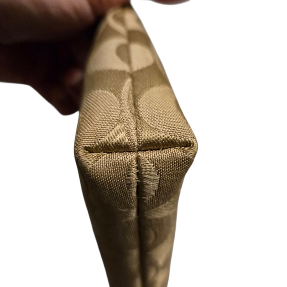 NWT COACH Signature Sateen Pleated Khaki & Rose Patent Leather Wristlet - Picture 5 of 8